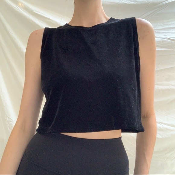 Black Velvet Sleeveless Box Top - Picture 2 of 6
